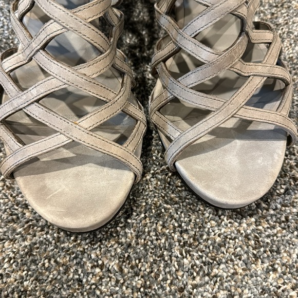 Eileen Fisher | cage lattice open toe zip back leather size 10 - Picture 8 of 8